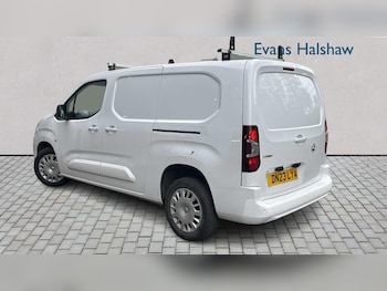 Used Vauxhall Combo 2023 for sale - 76218473: Photo 2