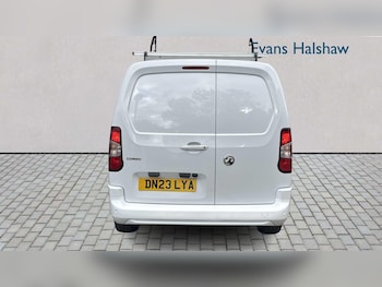 Used Vauxhall Combo 2023 for sale - 76218473: Photo 4