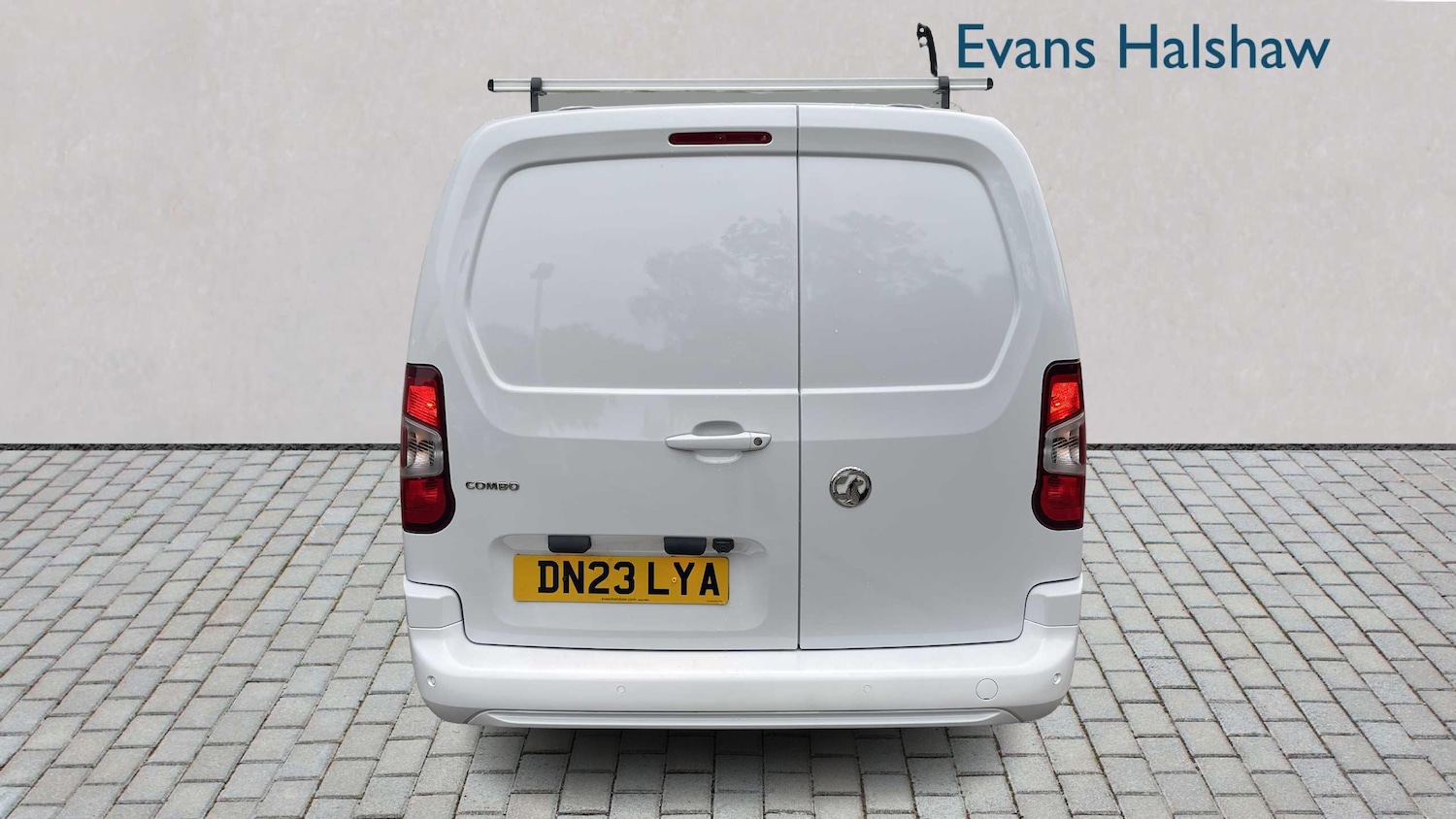 Used Vauxhall Combo 2023 for sale - 76218473: Photo 5