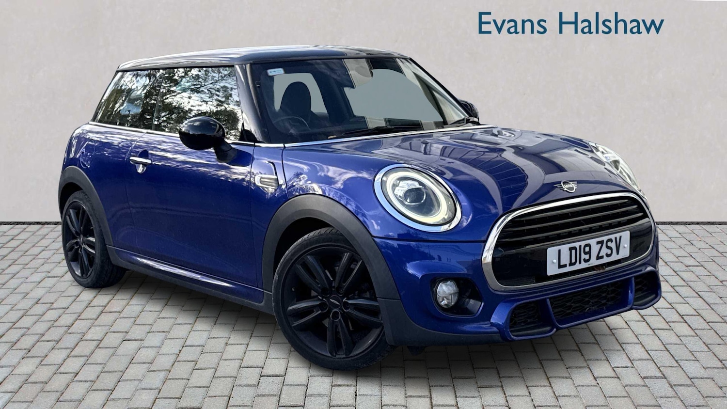 Used MINI Hatch 2019 for sale - 76390715: Photo 1
