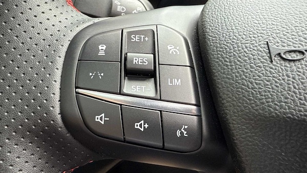Used Ford Kuga 2024 for sale - 75710874: Photo 23