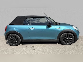 Used MINI Convertible 2017 for sale - 75496616: Photo