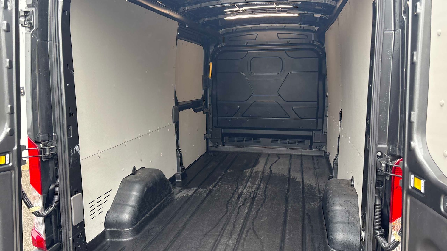 Used Ford Transit 2024 for sale - 77219581: Photo 7