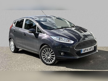 2014 - 1.0 EcoBoost Titanium 5dr