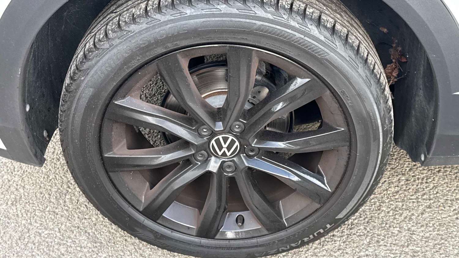 Used Volkswagen T-Roc 2024 for sale - 76401444: Photo 4