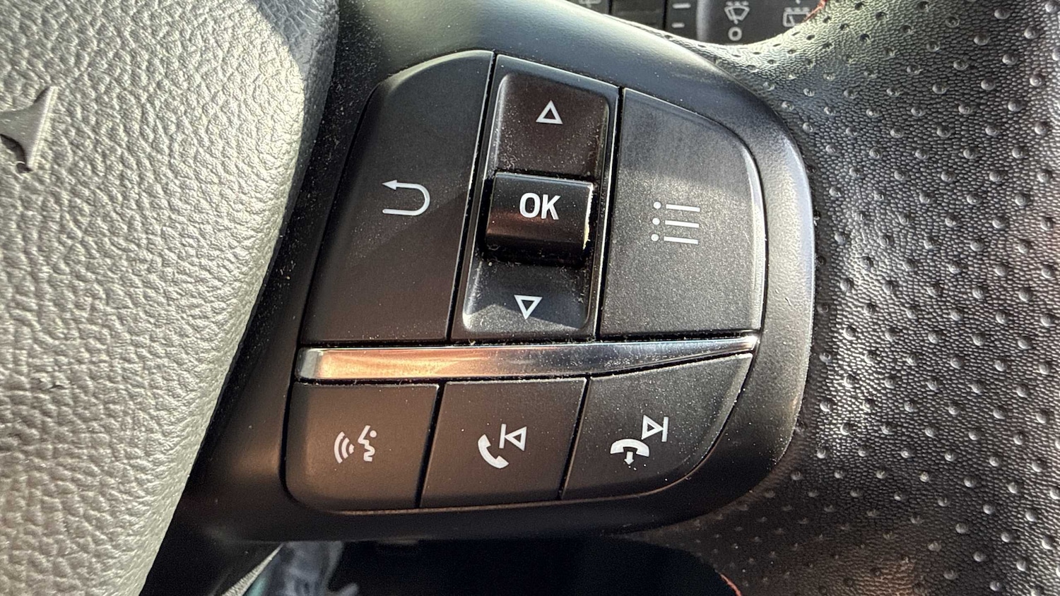 Used Ford Focus 2022 for sale - 76668973: Photo 23