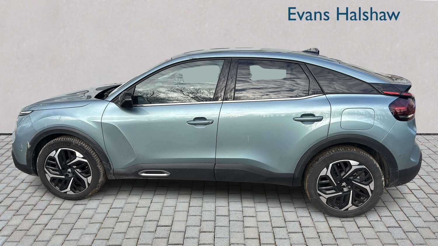 Used Citroen C4 2023 for sale - 77842546: Photo 3