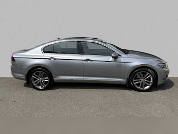 Used Volkswagen Passat 2018 for sale - 75316472: Photo