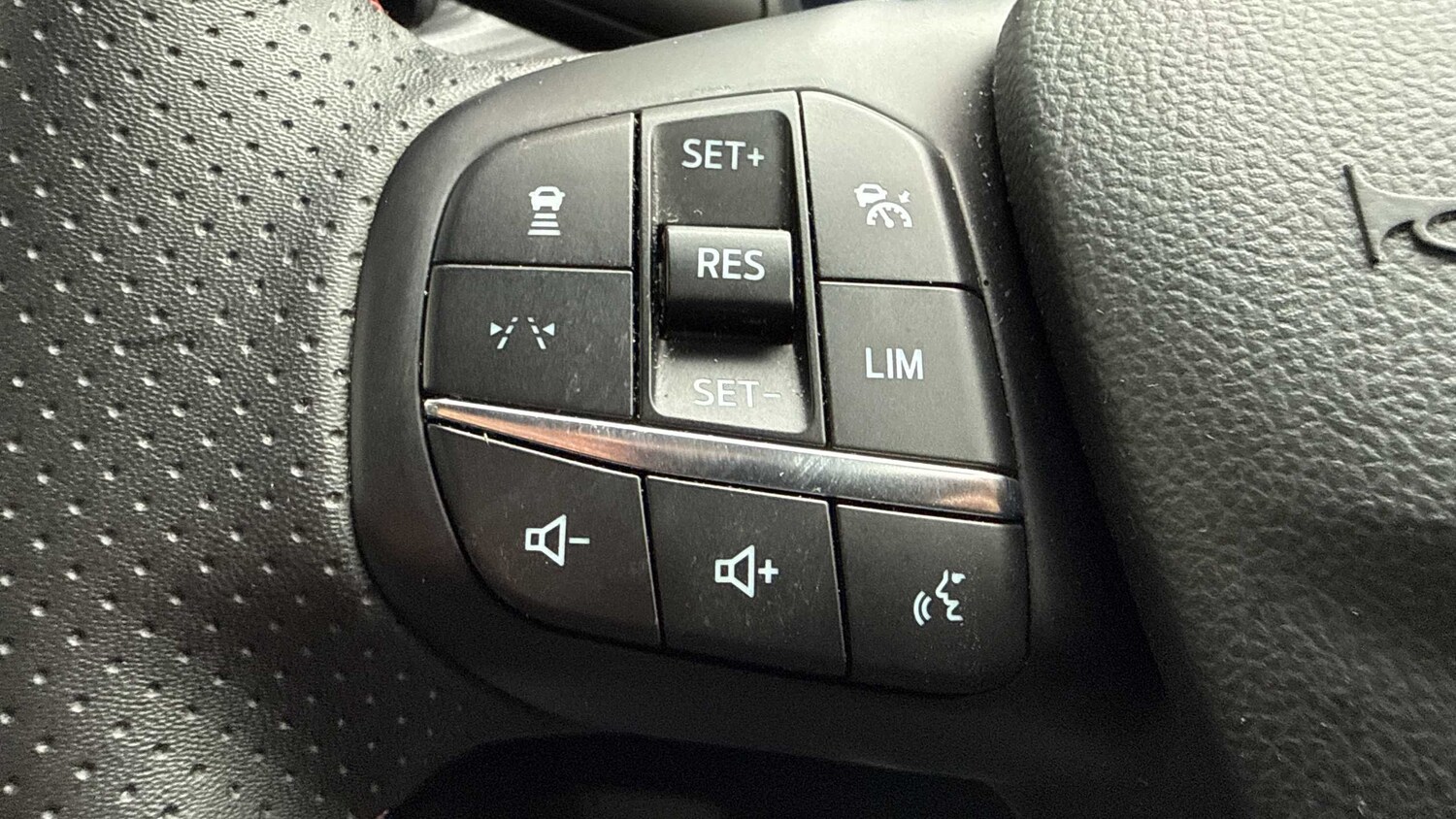 Used Ford Kuga 2024 for sale - 75993913: Photo 20