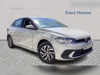 Used Volkswagen Polo 2024 for sale - 78352009: Photo