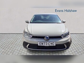 Used Volkswagen Polo 2024 for sale - 78352009: Photo