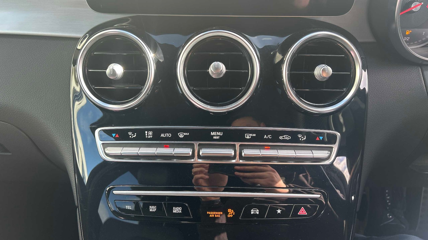 Used Mercedes-Benz GLC 2021 for sale - 77648964: Photo 17