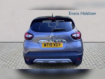 Used Renault Captur 2019 for sale - 79770547: Photo