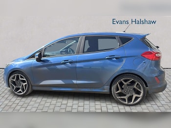 Used Ford Fiesta 2018 for sale - 78337845: Photo