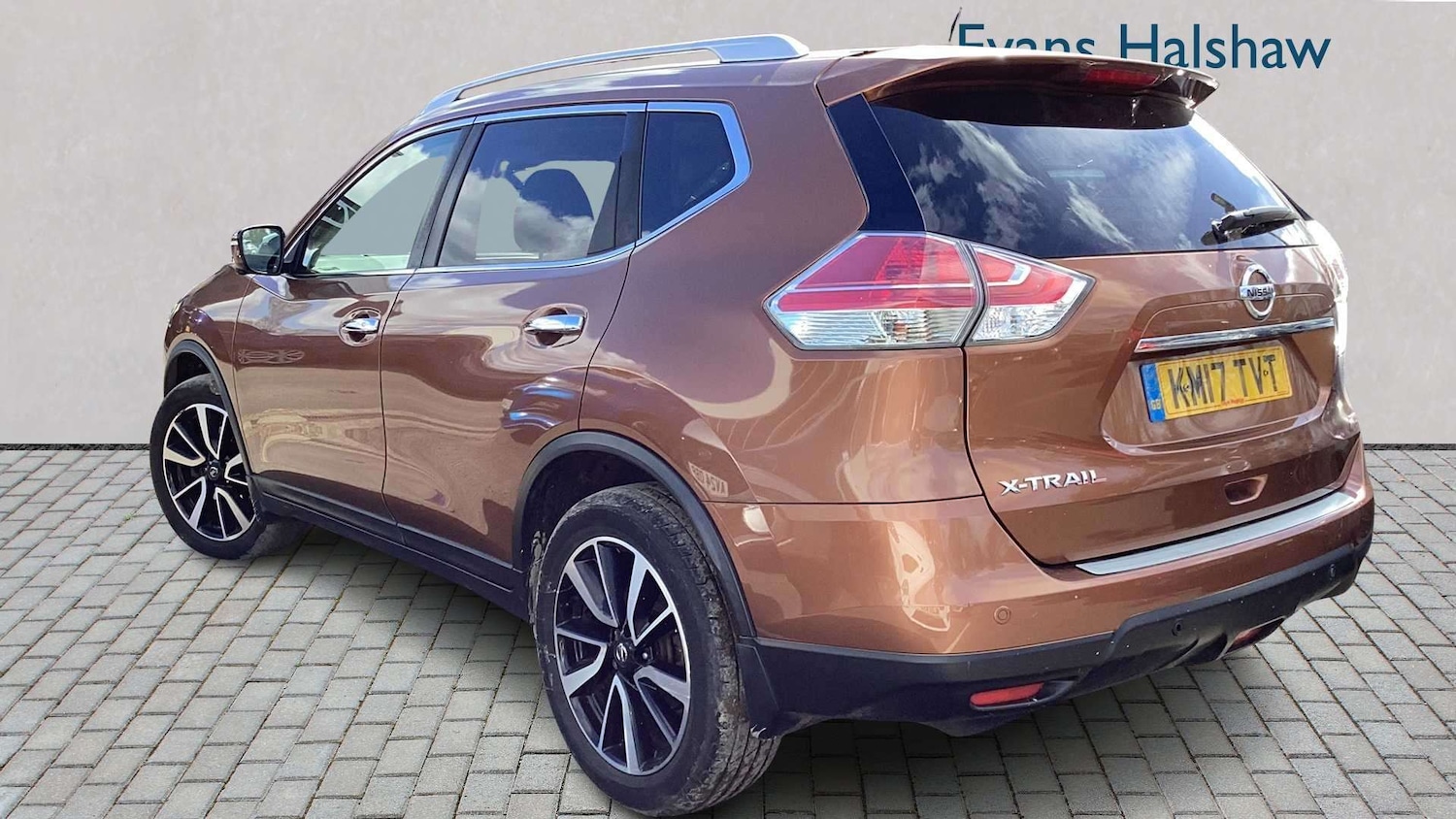 Used Nissan X-Trail 2017 for sale - 78118807: Photo 2