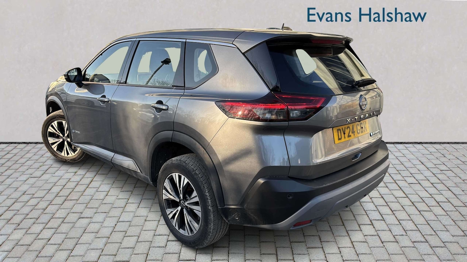 Used Nissan X-Trail 2024 for sale - 77943033: Photo 2