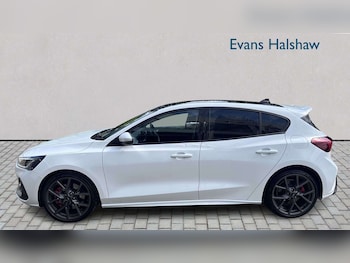 Used Ford Focus 2024 for sale - 79351984: Photo
