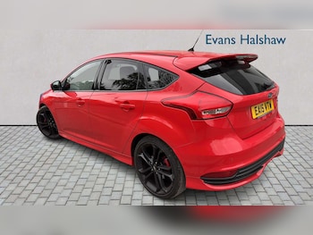 Used Ford Focus 2015 for sale - 78774854: Photo