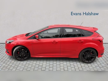 Used Ford Focus 2015 for sale - 78774854: Photo