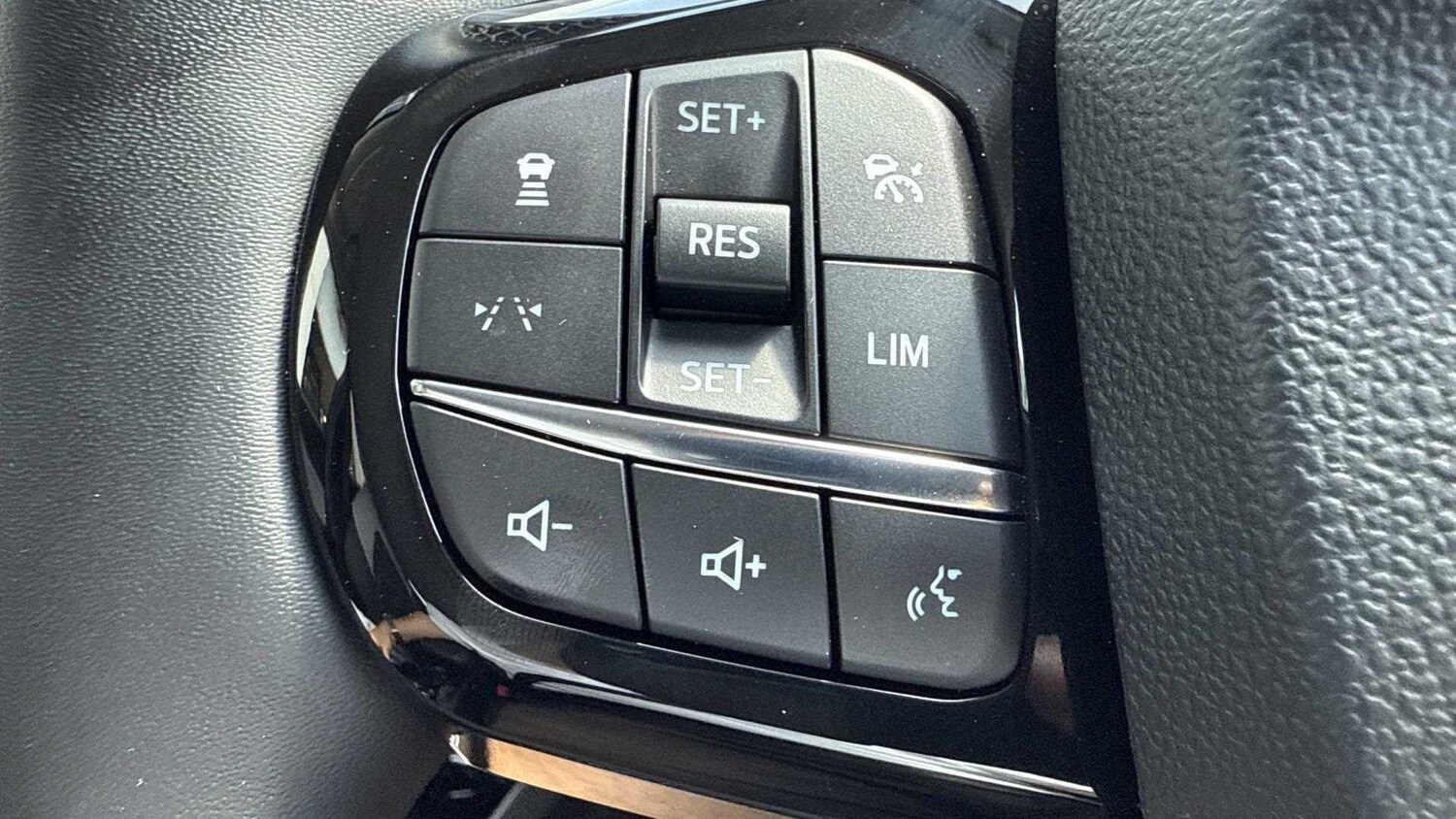 Used Ford Puma 2025 for sale - 77942941: Photo 23