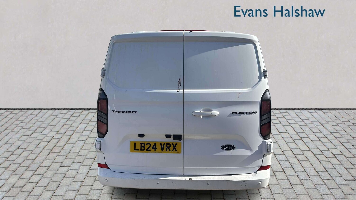 Used Ford Transit Custom 2024 for sale - 77842565: Photo 5