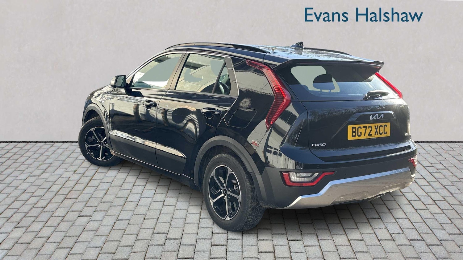 Used Kia Niro 2022 for sale - 76648864: Photo 2