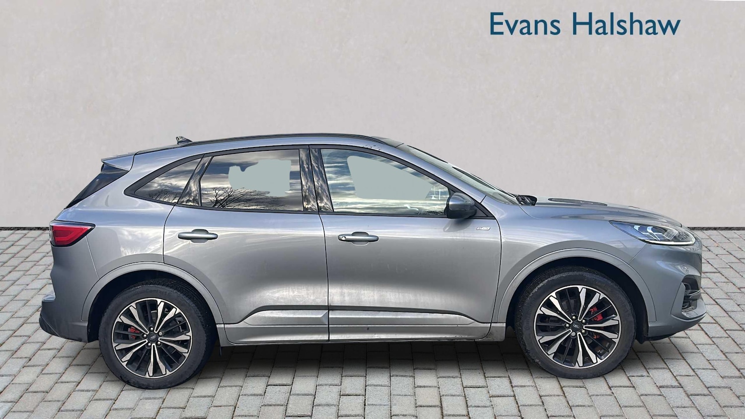 Used Ford Kuga 2022 for sale - 77135007: Photo 2