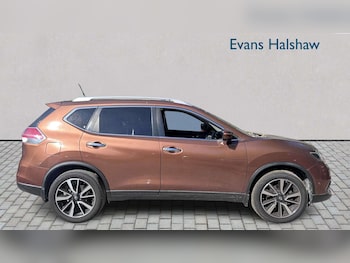 Used Nissan X-Trail 2017 for sale - 79473194: Photo