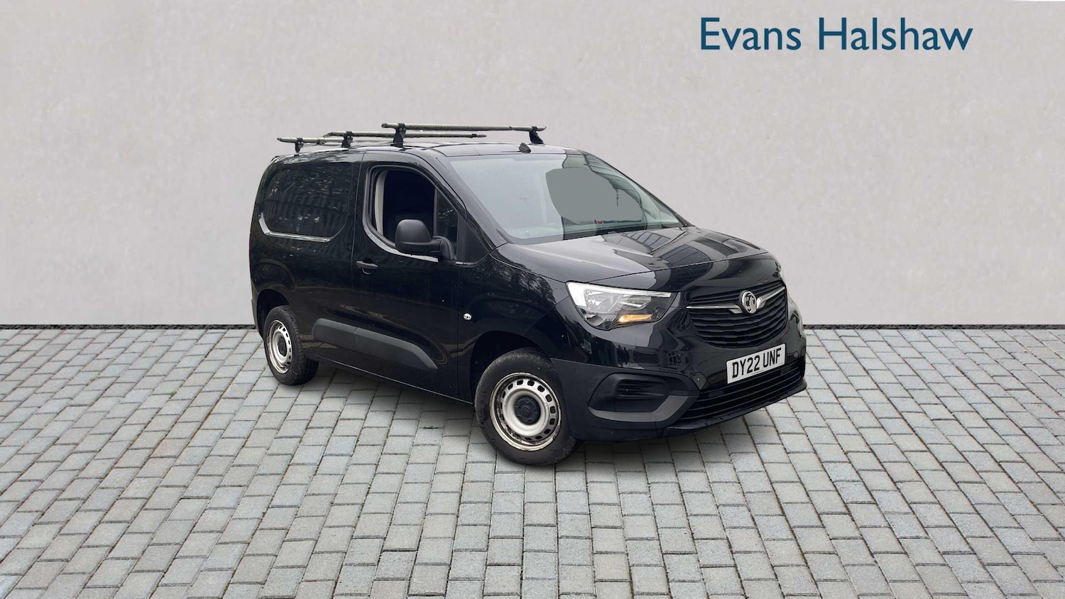 Used Vauxhall Combo 2022 for sale - 76272109: Photo 1