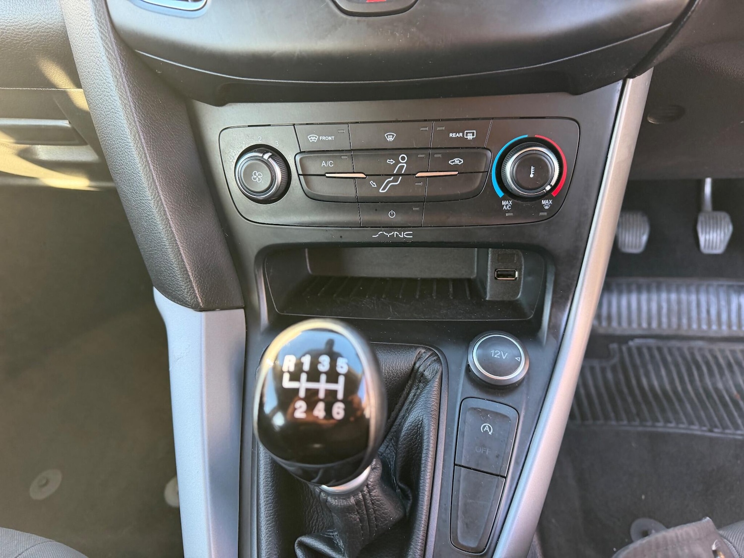 Used Ford Focus 2015 for sale - 76645545: Photo 22