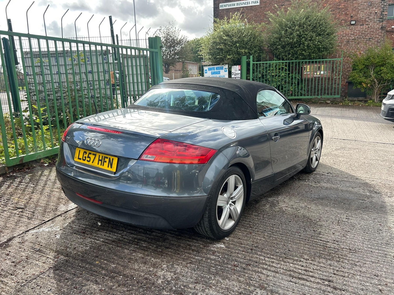 Used Audi TT for sale - 76953602: Photo 27
