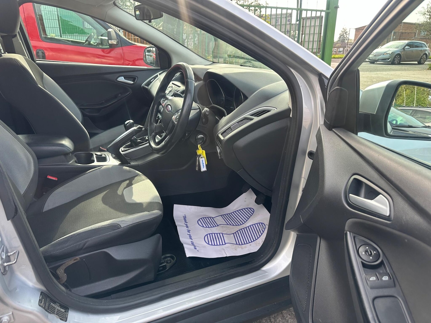 Used Ford Focus 2011 for sale - 76188886: Photo 14