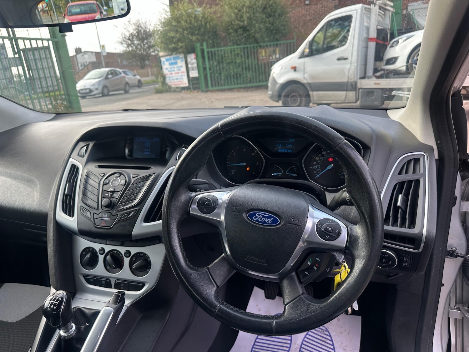 Used Ford Focus 2011 for sale - 76188886: Photo 16