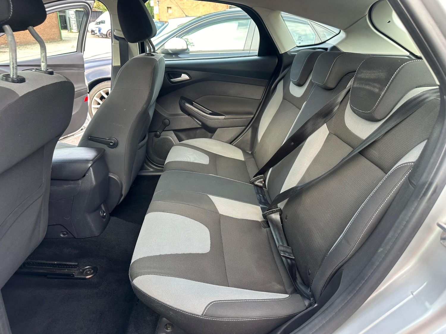 Used Ford Focus 2011 for sale - 76188886: Photo 22