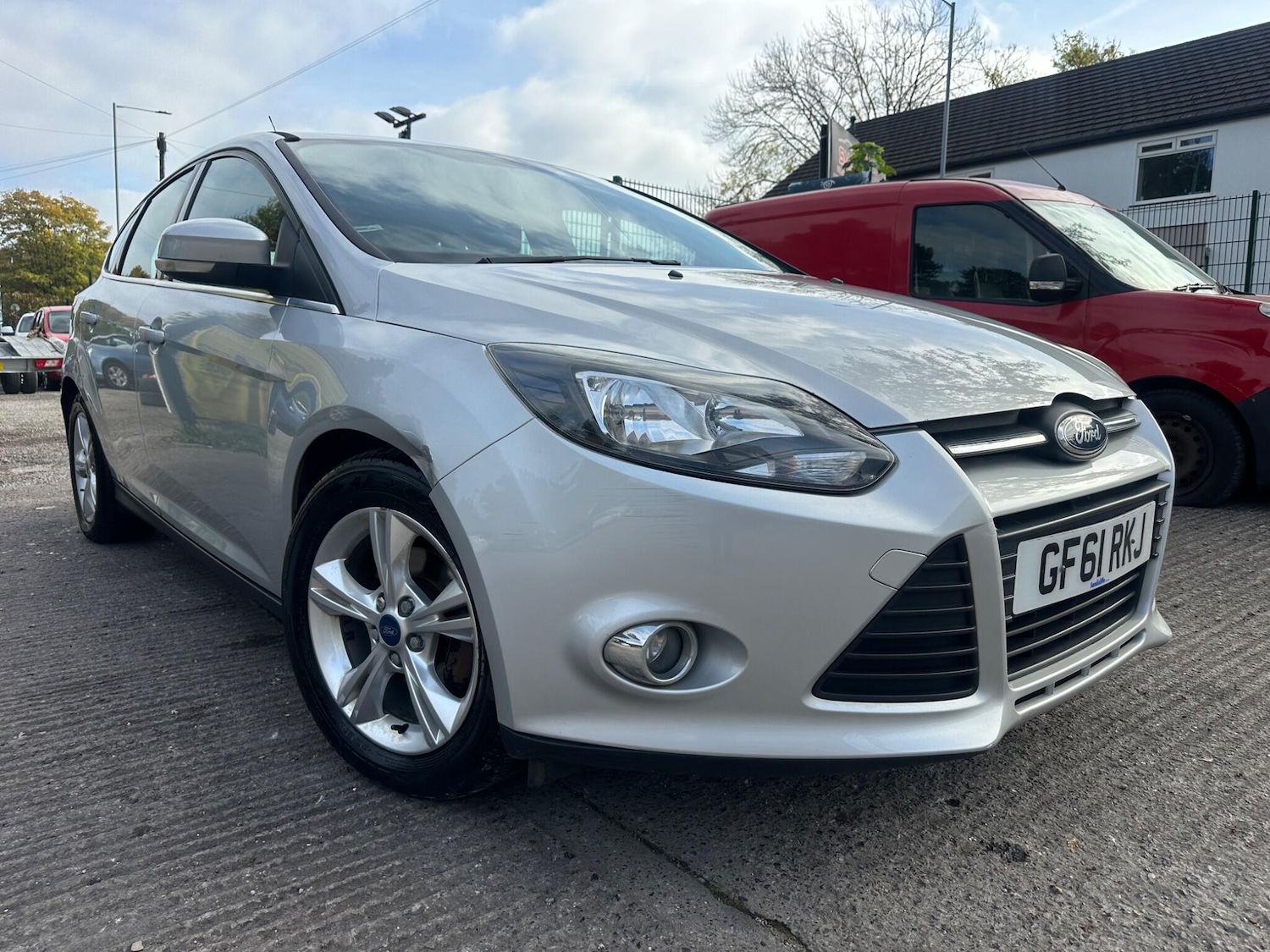 Used Ford Focus 2011 for sale - 76188886: Photo 3