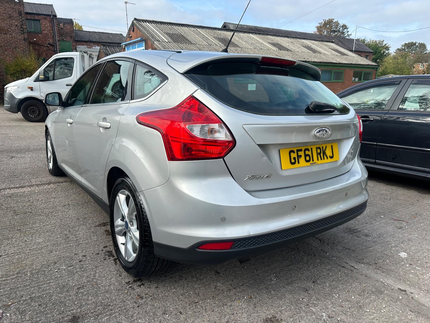 Used Ford Focus 2011 for sale - 76188886: Photo 7