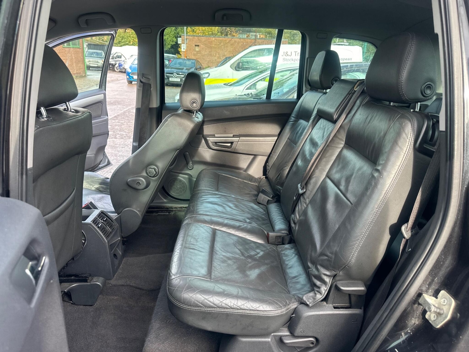Used Vauxhall Zafira 2012 for sale - 76270300: Photo 22