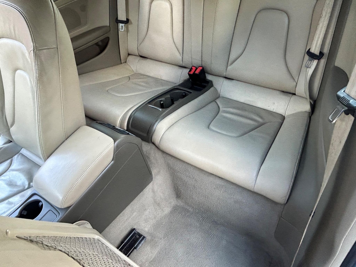 Used Audi A5 Cabriolet 2009 for sale - 76159139: Photo 36