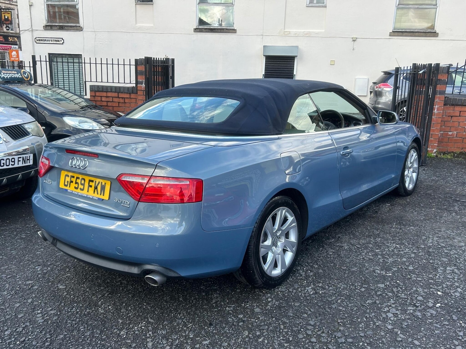 Used Audi A5 Cabriolet 2009 for sale - 76159139: Photo 8