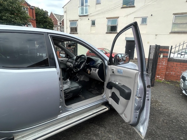 Used Mitsubishi L200 2009 for sale - 76159122: Photo 18