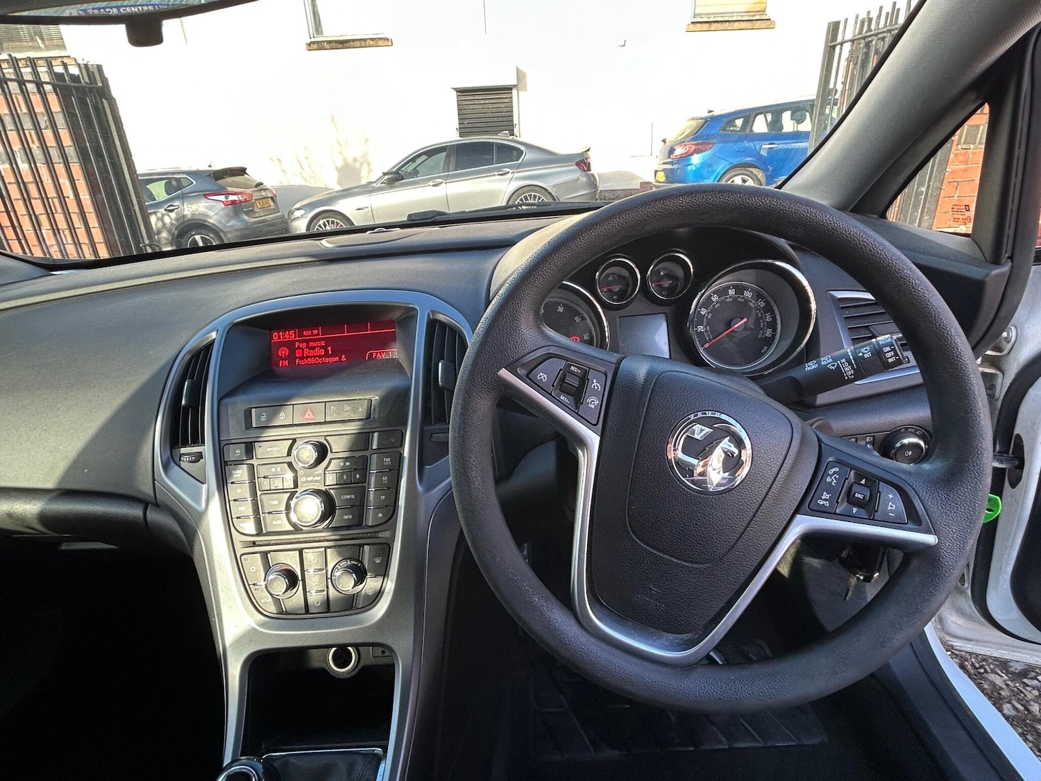 Used Vauxhall Astra 2015 for sale - 76952585: Photo 23