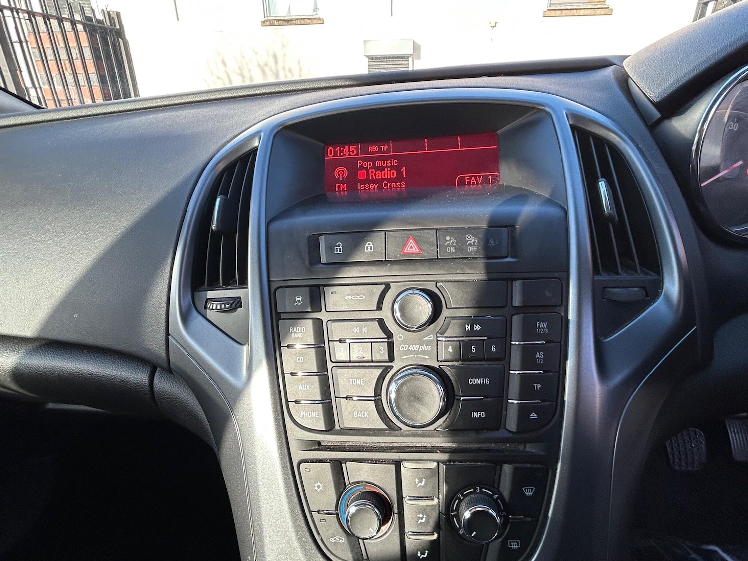 Used Vauxhall Astra 2015 for sale - 76952585: Photo 24