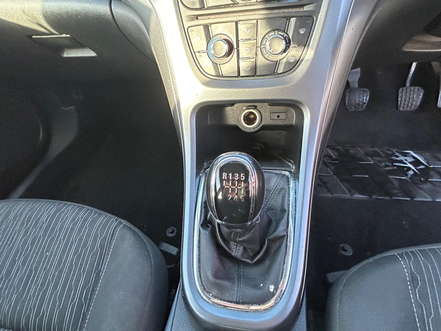 Used Vauxhall Astra 2015 for sale - 76952585: Photo 26