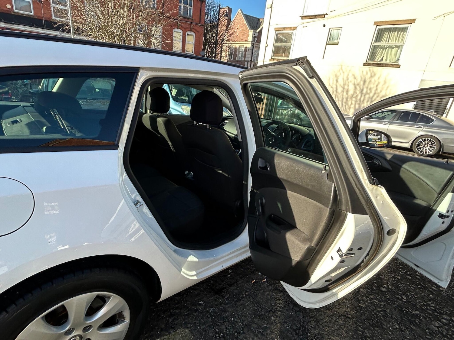 Used Vauxhall Astra 2015 for sale - 76952585: Photo 27