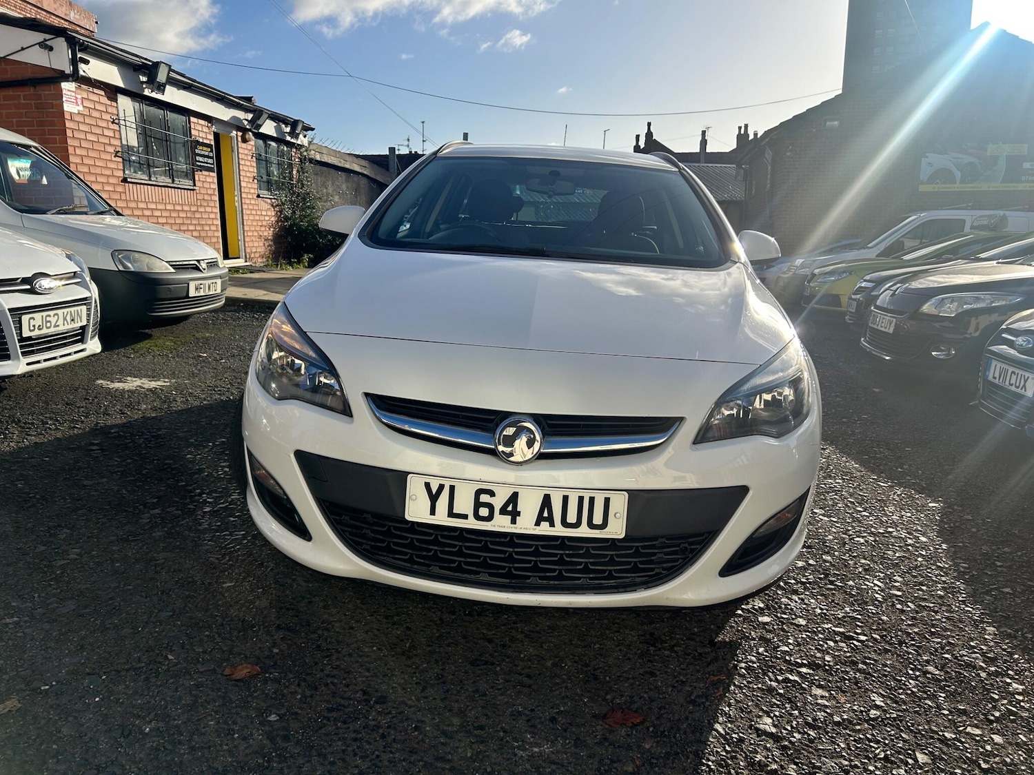 Used Vauxhall Astra 2015 for sale - 76952585: Photo 3