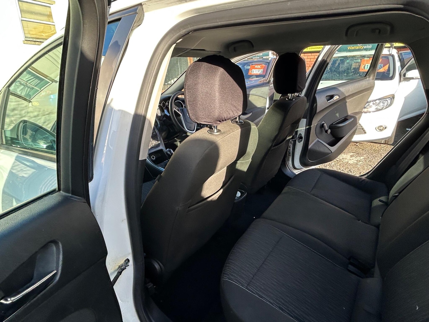 Used Vauxhall Astra 2015 for sale - 76952585: Photo 33