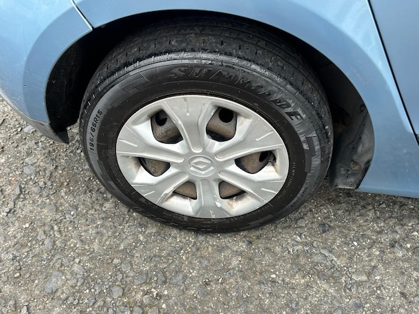 Used Renault Scenic 2010 for sale - 76259226: Photo 18