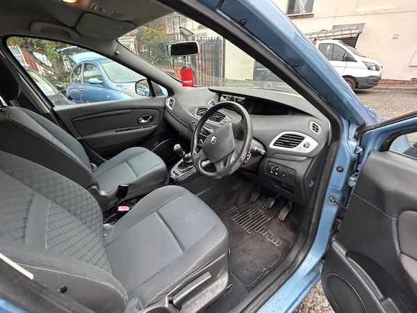 Used Renault Scenic 2010 for sale - 76259226: Photo 20