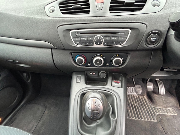 Used Renault Scenic 2010 for sale - 76259226: Photo 26