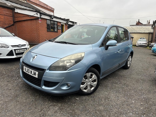 Used Renault Scenic 2010 for sale - 76259226: Photo 2